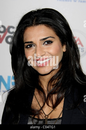 NADIA ALI Freunde N Familie 14. jährlichen PRE GRAMMY Veranstaltung HOLLYWOOD LOS ANGELES Kalifornien USA 11. Februar 2011 Stockfoto