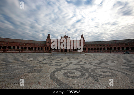 Die Plaza de Espania in Sevilla, die Hauptstadt der Provinz Andalusien in Südspanien. Stockfoto