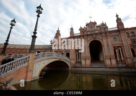 Die Plaza de Espania in Sevilla, die Hauptstadt der Provinz Andalusien in Südspanien. Stockfoto