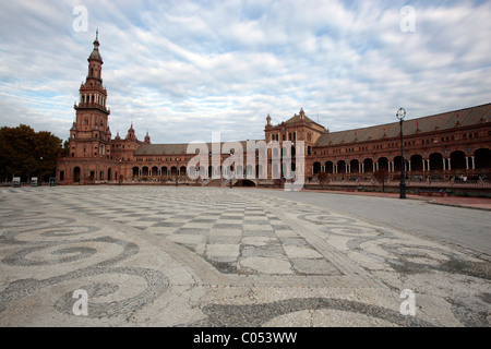 Die Plaza de Espania in Sevilla, die Hauptstadt der Provinz Andalusien in Südspanien. Stockfoto