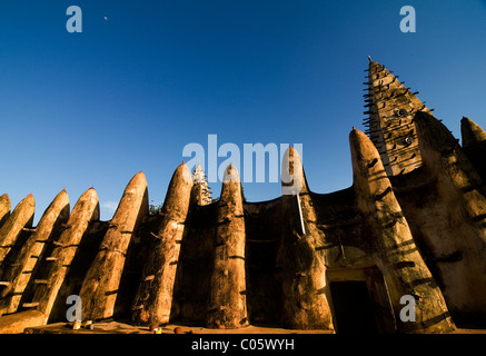 Die große Moschee in Bobo Diulasso, Burkina Faso. Stockfoto