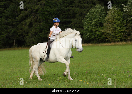 Reiten ohne Sattel Stockfoto