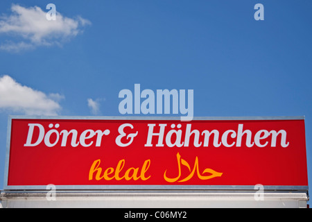 Zeichen, Döner und Hähnchen Döner, helal Stockfoto