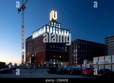 Wahrzeichen der Dortmunder U, U-Turm-Gebäude der ehemaligen Union Brauerei Brauerei, zukünftige Kunst und Kulturzentrum, Videoinstallation Stockfoto