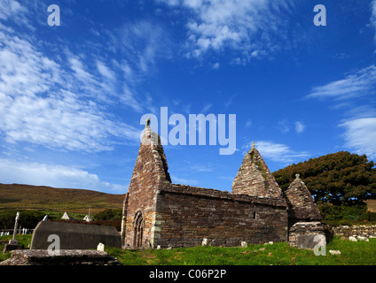 12. Jahrhundert Kilmalkedar Kirche, in der Nähe von Ballyferriter, Halbinsel Dingle, County Kerry, Irland Stockfoto