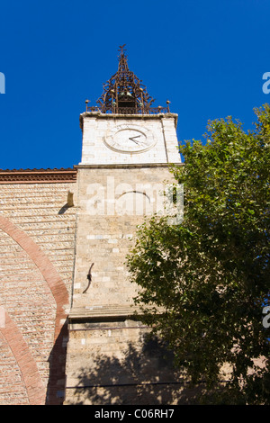 Cathedrale Saint-Jean-Baptiste (geschmiedete Eisen Glockenturm), Place Gambetta, Perpignan, Frankreich, Herbst 2010 Stockfoto