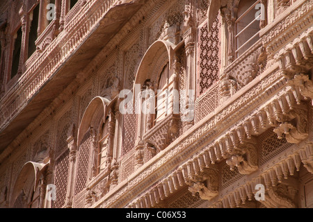 Terrakotta vergitterten Hof Meherangarh Fort, vielbereiste, Rajasthan Stockfoto