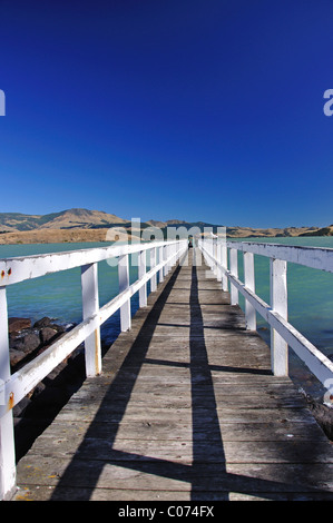 Holzsteg, Rapaki, Lyttelton Harbour, der Bank Halbinsel, Region Canterbury, Südinsel, Neuseeland Stockfoto