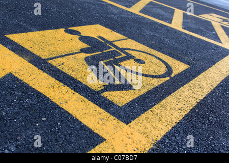 Behindertenparkplatz Stockfoto