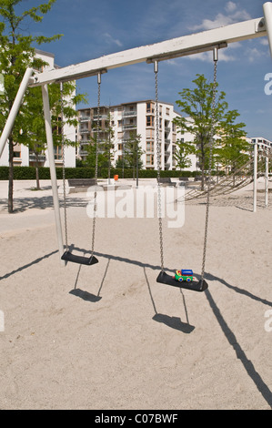 Neue, große und moderne Spielplatz in ein neues Anwesen, Arnulfpark, München, Bayern, Deutschland, Europa Stockfoto