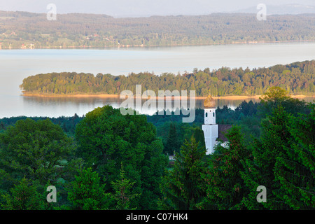Starnberger See oder den Starnberger See, vom Berg Ilkahoehe, Oberzeismering in Tutzing, Fuenfseenland oder Five Lakes Region anzeigen Stockfoto