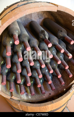 Waterford Weingut Flaschen Rotweine Stockfoto