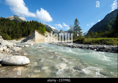 Rissbach wilder Fluss in der Nähe von Hinterriss, Karwendel-Gebirge, Tirol, Austria, Europe Stockfoto