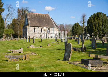 Str. Marys Kirchhof mit Andover Kapelle, Kapelle Kunst, Andover, Hampshire, England, Vereinigtes Königreich, Europa Stockfoto