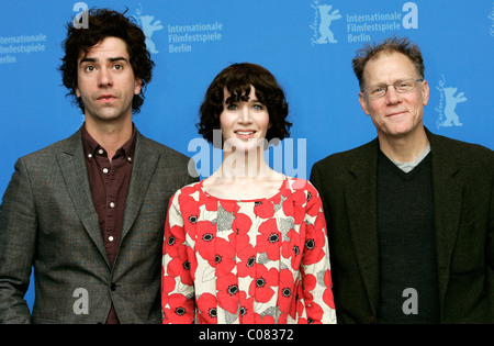 HAMISH LINKLATER MIRANDA JULY DAVID WARSHOFSKY der zukünftigen FOTOTERMIN das GRAND HYATT BERLIN Deutschland 15. Februar 2011 Stockfoto