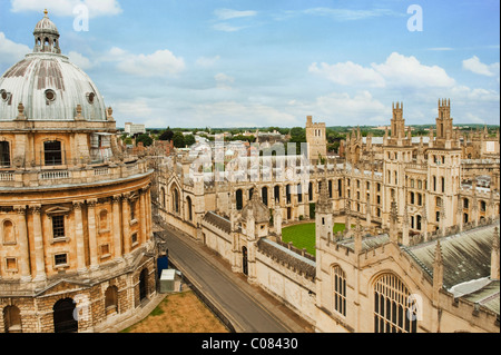 Universitätsgebäude in einer Stadt, die Radcliffe Camera, Oxford University, Oxford, Oxfordshire, England Stockfoto