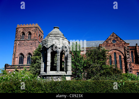 Shrewsbury Abtei mit dem Refektorium Kanzel aus dem ursprünglichen Kloster im Vordergrund Stockfoto