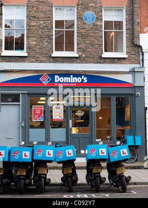 Dominos Pizza in Foley street london Stockfoto