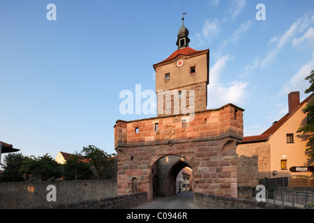 Stadttor, Wolframs-Eschenbach, mittlerer Franken, Franken, Bayern, Deutschland, Europa Stockfoto