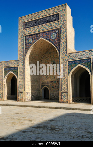 Innenhof des Kalan, Kalyan, Kalon Moschee, Buchara, Buchara, Seidenstraße, Unesco World Heritage Site, Usbekistan, Zentralasien Stockfoto