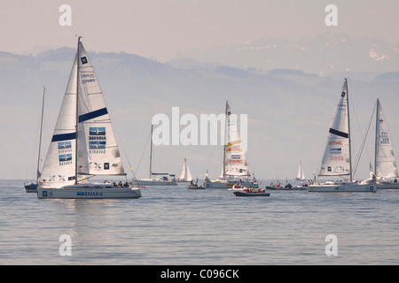 Match Race Segelregatta auf dem Bodensee in Langenargen, Baden-Württemberg, Deutschland, Europa Stockfoto