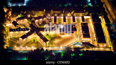 Luftaufnahme, Kruemmede Gefängnis bei Nacht, Bochum, Ruhr Bereich, North Rhine-Westphalia, Germany, Europa Stockfoto