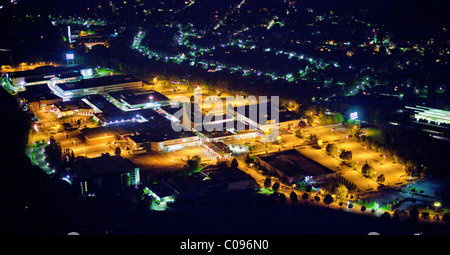 Luftaufnahme, Ruhrpark Einkaufszentrum bei Nacht, Bochum, Ruhr Bereich, North Rhine-Westphalia, Germany, Europa Stockfoto