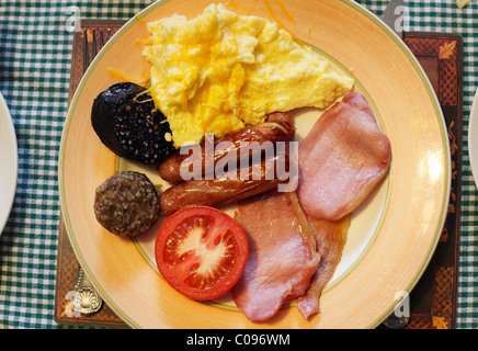 Platte mit ein irisches Frühstück in der Olde Bäckerei Bett und Frühstück, Kinsale, Republik Irland, britische Inseln Stockfoto