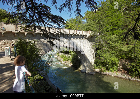 Ponte Romano oder Steinerner Steg, Brücke, Meran oder Meran, Südtirol, Italien, Europa Stein Stockfoto