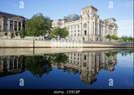 Regierungsgebäude, Paul-Loebe-Haus an der Spree, Bonns Regierungsviertel, Berlin, Deutschland, Europa Stockfoto