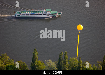 Luftbild, Vergnügen Dampfer Carl Funke 2, weiße Flotte Baldeneysee See Schachtzeichen Ruhr. 2010 Kunst-Installation, Essen Stockfoto