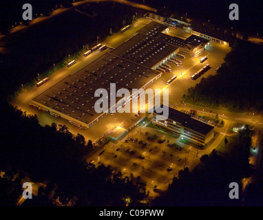 Luftaufnahme, Nacht erschossen, Busbahnhof, Vestische Straßenbahnen transport Association, Herten, Ruhrgebiet region Stockfoto