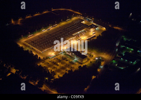 Luftaufnahme, Nacht erschossen, Busbahnhof, Vestische Straßenbahnen transport Association, Herten, Ruhrgebiet region Stockfoto