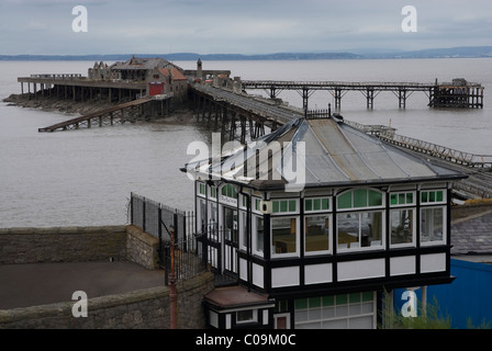 Verfallene Birnbeck Pier, Weston-Super-Mare, Somerset, Großbritannien Stockfoto