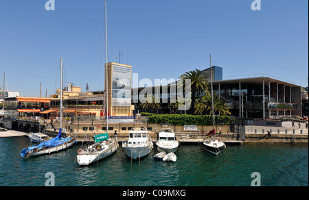 Yachten im neu gebauten Teil des Port Vell Barcelona, Katalonien, Spanien, Europa Stockfoto