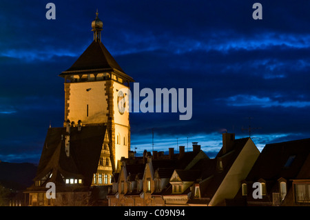 Winterliche festliche Panoramablick von der historischen Stadt von Freiburg Im Breisgau, Baden-Württemberg, Deutschland, Europa Stockfoto