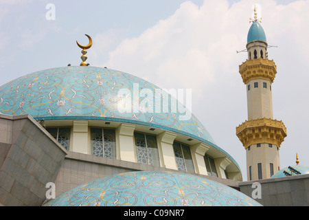 Kuppel und Minarett der Welaayat Persekutan Moschee, Kuala Lumpur, Malaysia, Asien Stockfoto