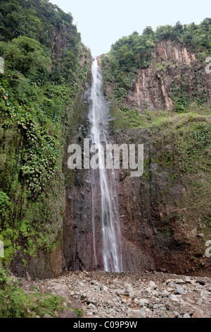 Zweiten Wasserfall Chutes du Carbet, Basse-Terre, Guadeloupe, Französische Antillen, kleine Antillen, Karibik Stockfoto
