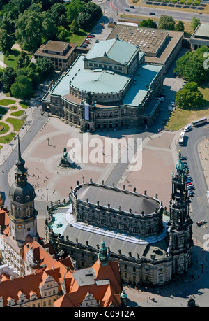 Luftbild, Opernhaus Semperoper, Hofkirche Kirche, Dresden, Sachsen, Deutschland, Europa Stockfoto