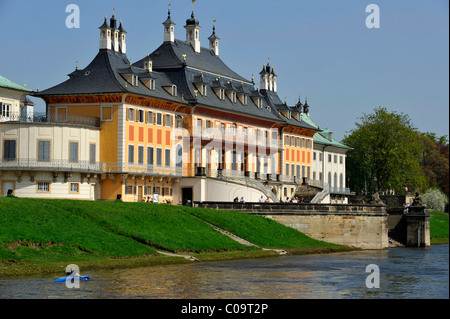 Pier, Wasserpalais Schloss, Schloss Pillnitz Schloss in der Nähe von Dresden, Sachsen, Deutschland, Europa Stockfoto