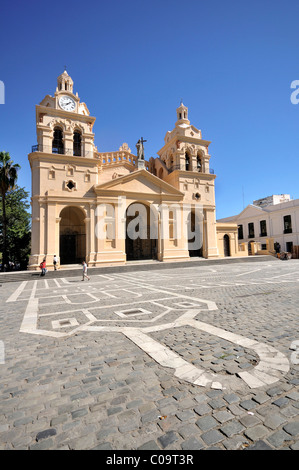 Iglesia Catedral Kathedrale am Plaza San Martin, Cordoba, Argentinien, Südamerika Stockfoto