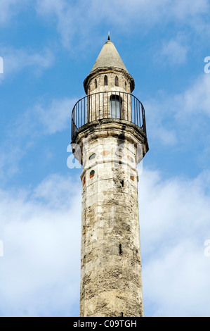 Moschee des Paschas Jakowali Hassan aus der Zeit der türkischen Herrschaft und seinem einzigen Minarett, Ungarn, Pécs Stockfoto