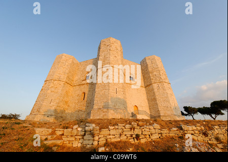 Castel del Monte, gebaut von Emperor Frederick II von Hohenstaufen, UNESCO World Heritage Site, Apulien, Puglia, Italien Stockfoto