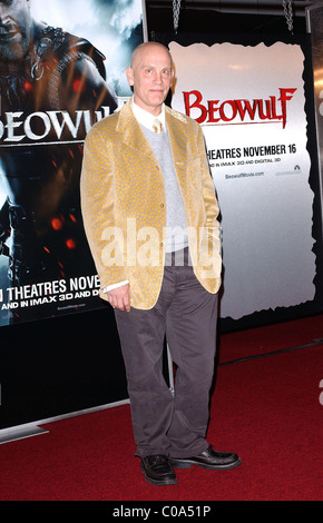 John Malkovich-Premiere von "Beowulf" im Mann Village Theater - Ankünfte Los Angeles, Kalifornien - 05.11.07 Stockfoto