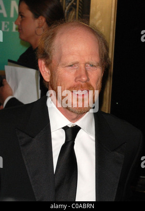 Ron Howard Teilnahme an Tom Cruise Black-Tie Salute durch das "Museum of the Moving Image" bei Cipriani 42nd Street, für seine Stockfoto