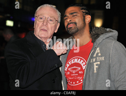 Sir Michael Caine und David Haye Harry Brown - UK-Film-Premiere im Odeon Leicester Square statt. London, England - 10.11.09 Stockfoto