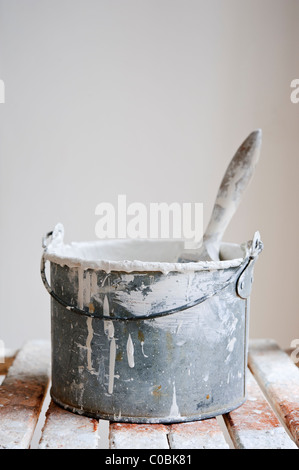 Wasserkocher Farbe und Pinsel Stockfoto