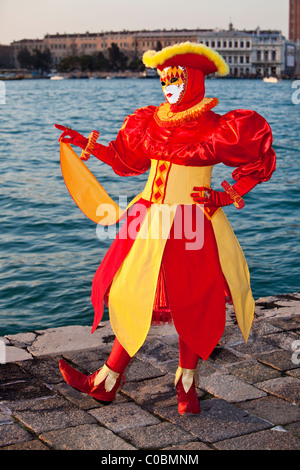 Person im Kostüm auf der Karneval von Venedig Stockfoto