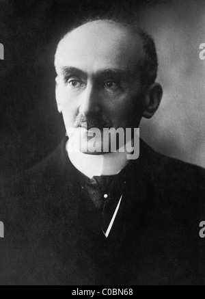 Portrait-Foto ca. 1920er Jahre des französischen Philosophen Henri Bergson (1859-1941) - Sieger von Nobelpreis für Literatur im Jahr 1927. Stockfoto