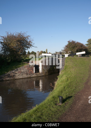 Worcester und Birmingham Kanal Stoke vorherige Astwood Schlösser Worcestershire Stockfoto